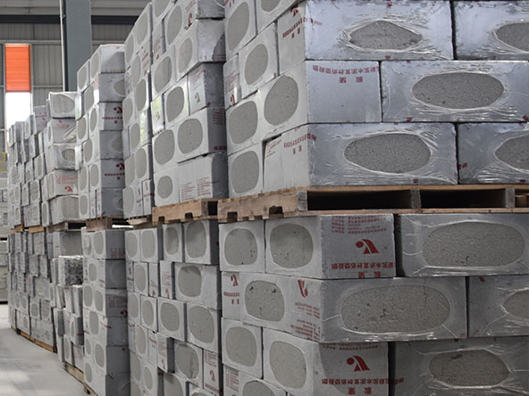 增强型改性发泡水泥保温板